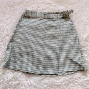Brandy Melville Skirt green OS
